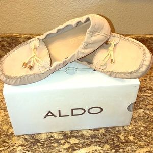 ALDO - NORTHCHICAGO Flats size 8.5